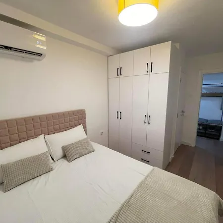 Promenada Apartment Нови-Сад Экстерьер фото